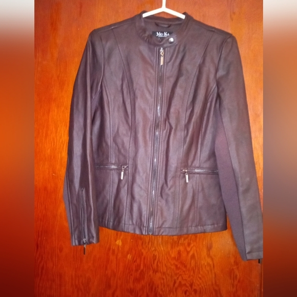 Brown Leather Jacket Size M - Picture 5 of 11